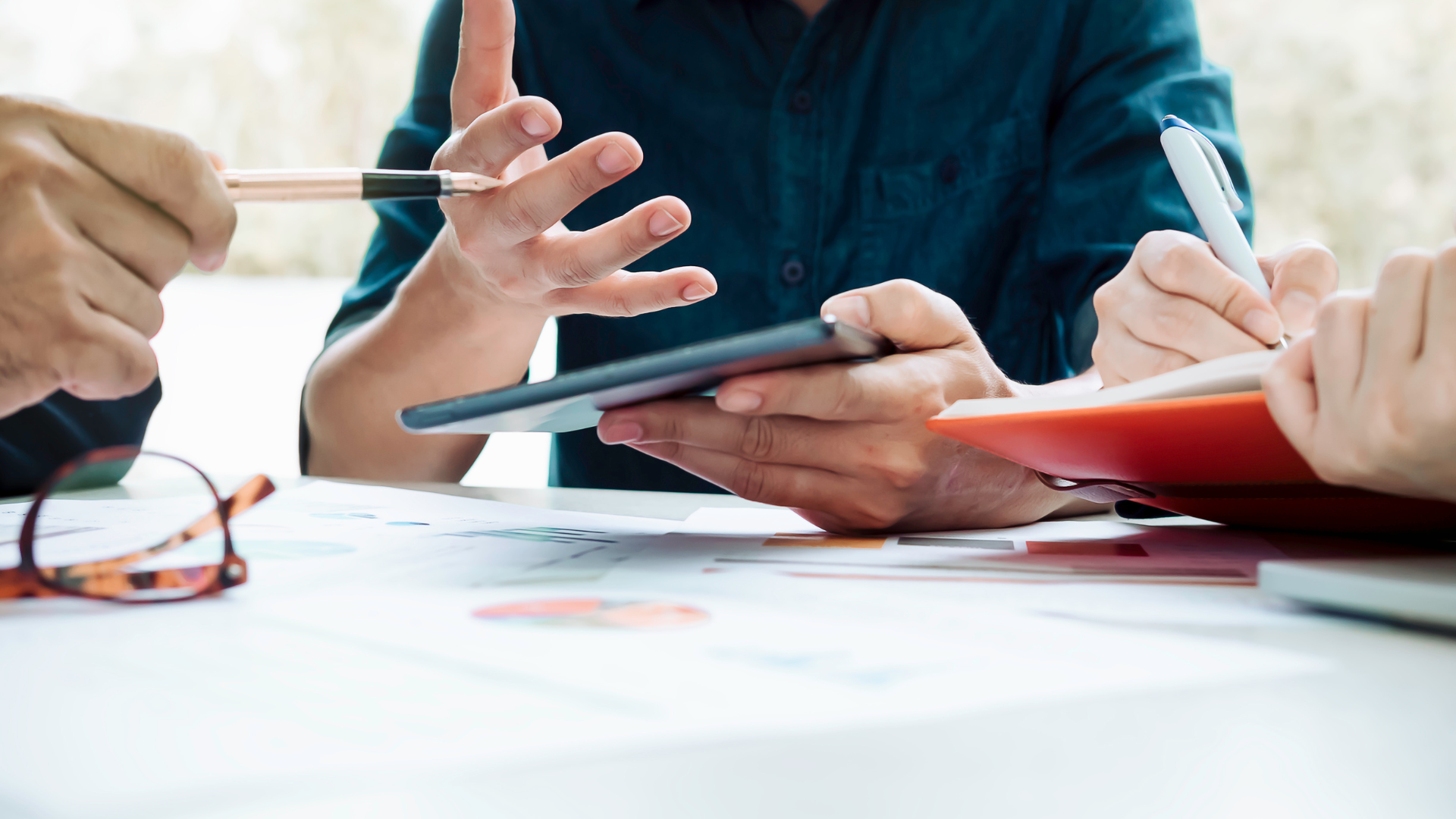 ¿Por qué es importante contar con un asesor en la gestión de subvenciones?